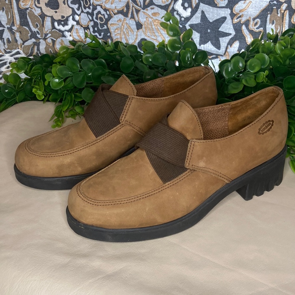 Leather Azaleia loafers. Size 6 1/2
